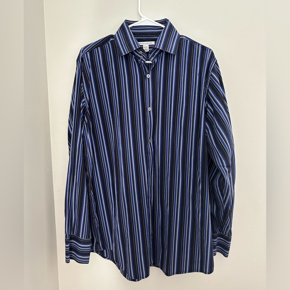Banana republic button down shirt